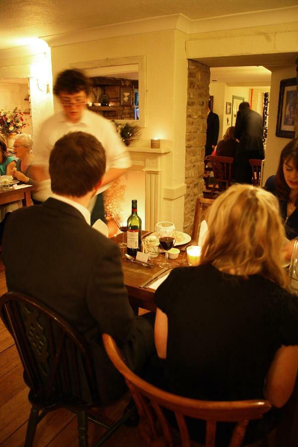 킹스턴 The Scott Arms B&B 외부 사진